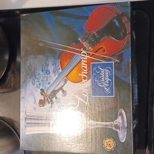 Longchamp Cristal d' Arques set of 4    7 1/2 oz glasses made in France